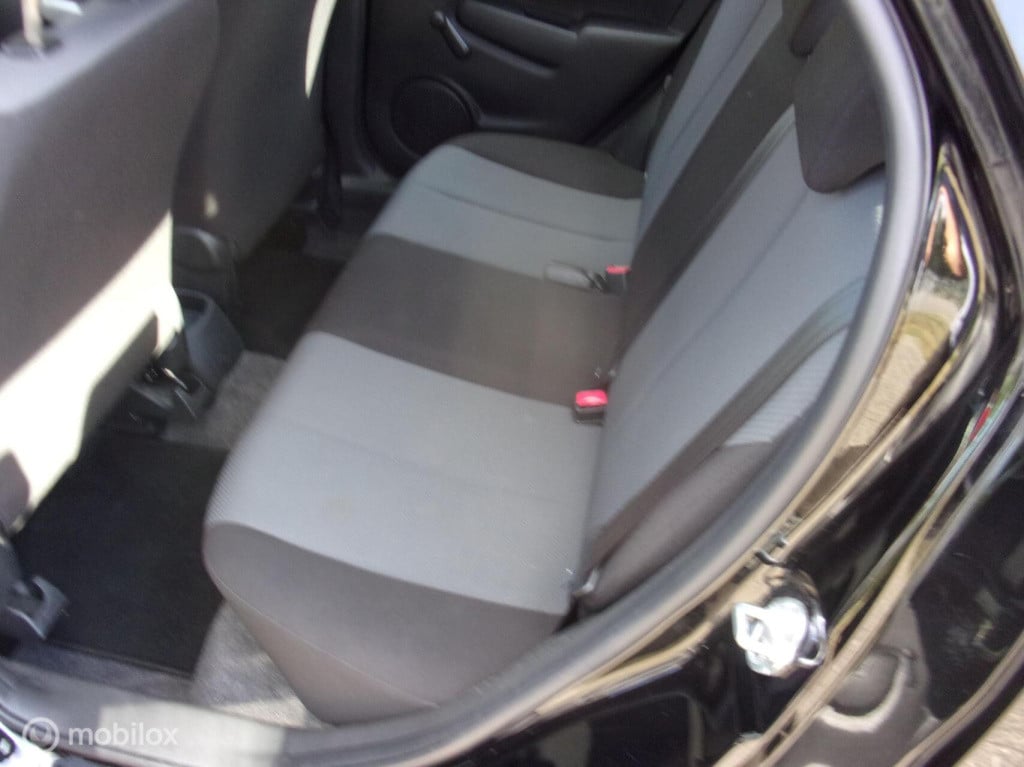 Mazda 2 1.3 xs
