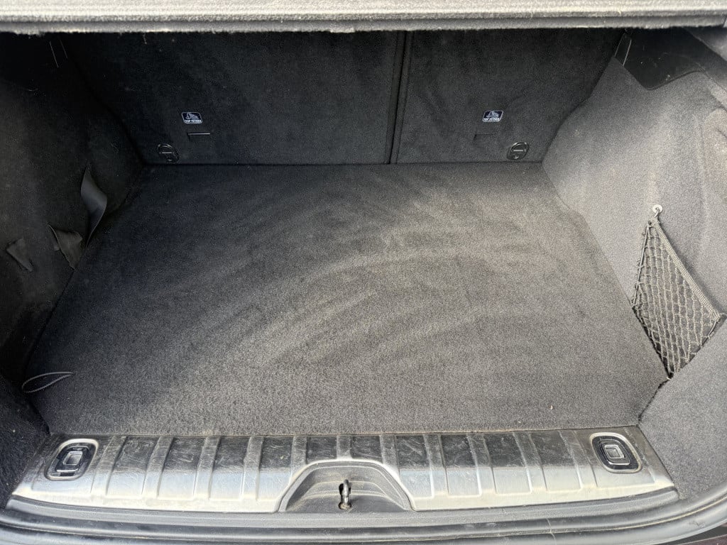 Peugeot 2008 1.2i automaat puretech allure 5-drs