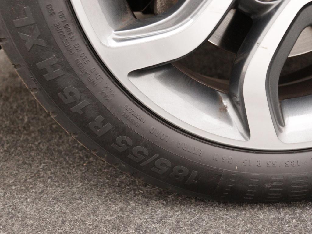 Kia Picanto 1.0 dpi dynamicplusline navigatie | parkeercamera | lichtmetale