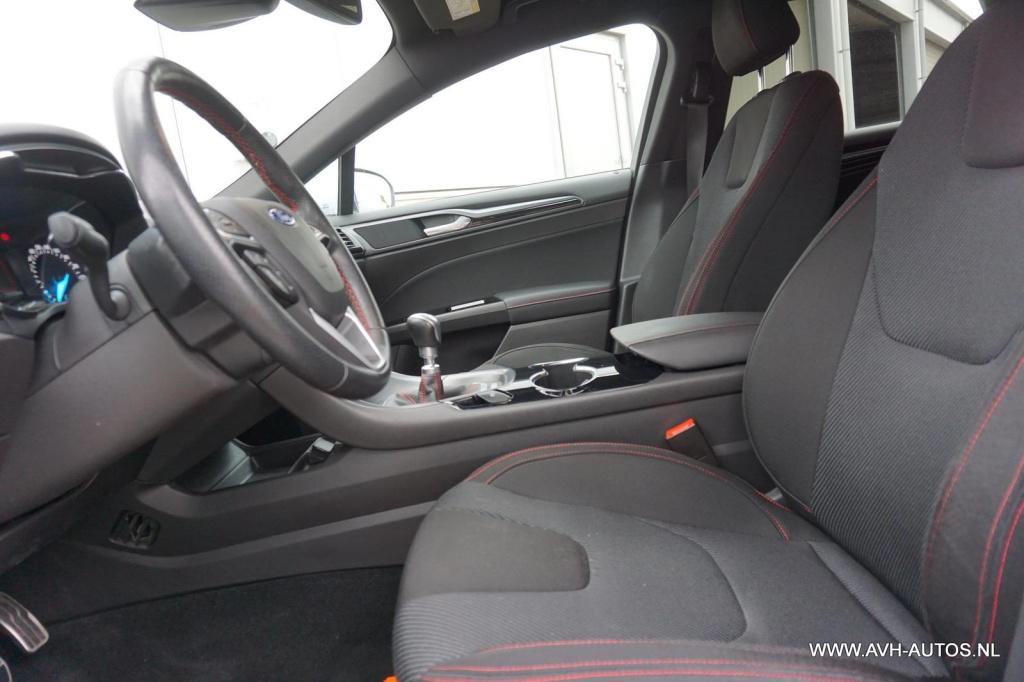 Ford Mondeo wagon 1.5 st line