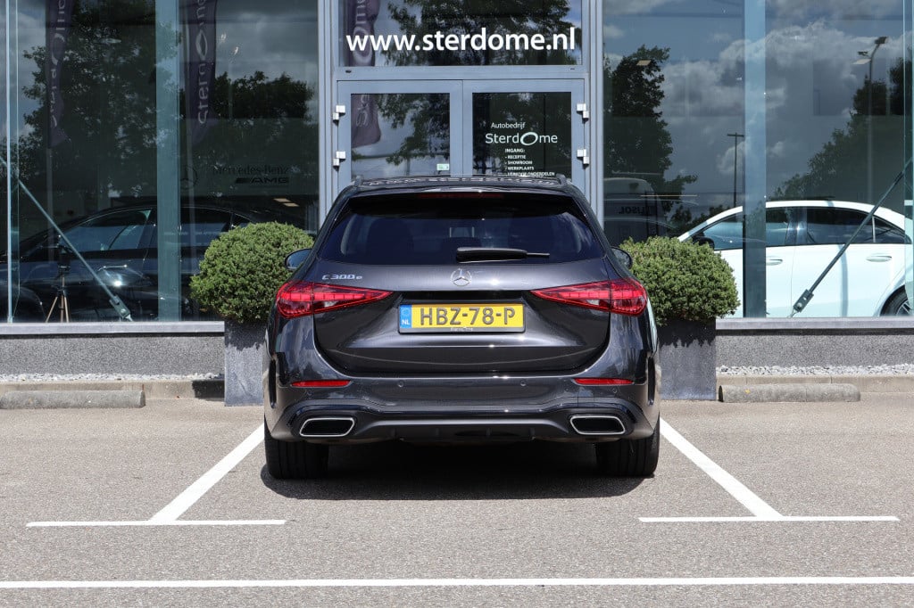 Mercedes-Benz C-Klasse estate 300 e amg line l distronic l mbux l stoelverw