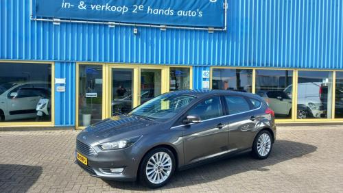 Ford FOCUS 1.0 Titanium Edition 5deurs bj:2015 airco navigatie lm-velgen
