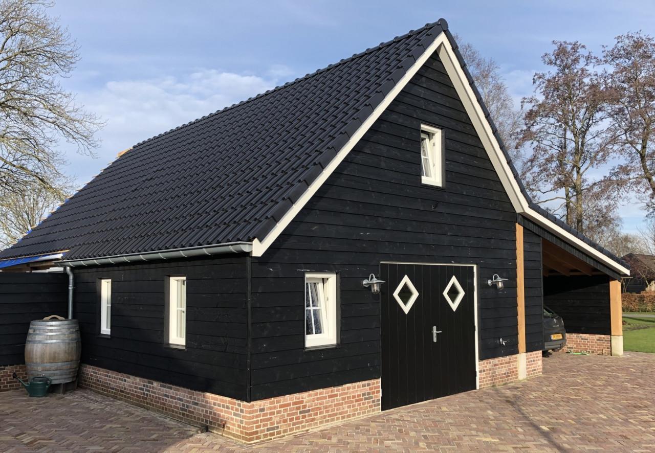 Lucite Housepaint 1021T Zwart – verkrijgbaar in 1, 5 en 12 liter