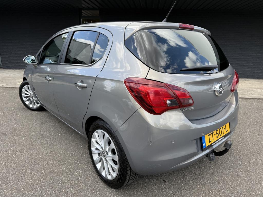 Opel Corsa 1.4 cosmo