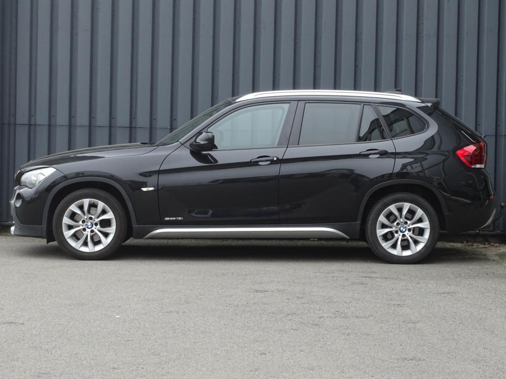 BMW X1 sdrive18i executive automaat | leder | bluetooth