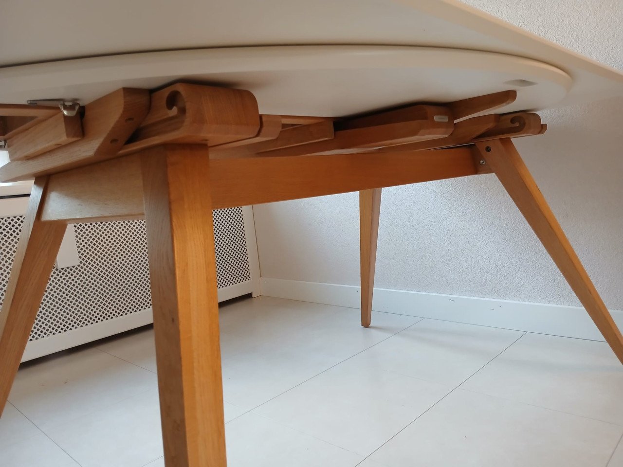 Design eettafel Wings – uitschuifbaar, Scandinavisch, eiken