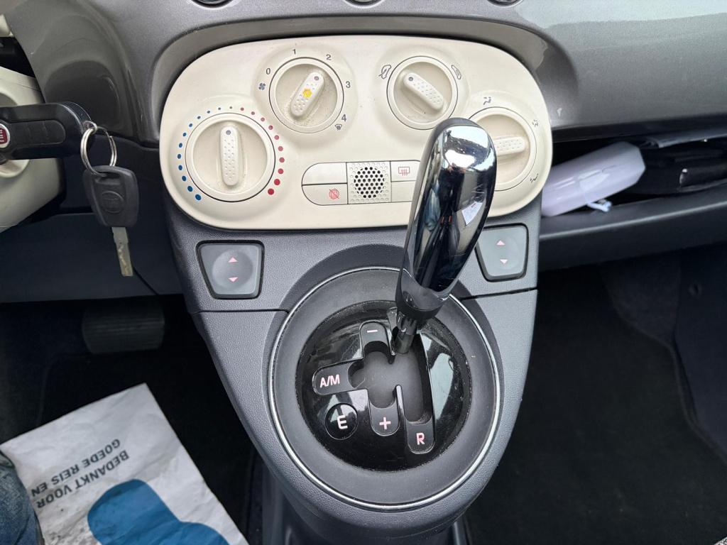 Fiat 500 1.2 lounge/automaat/cabrio/airco/lichtmetaal/