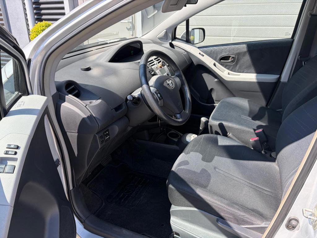 Toyota Yaris 1.3 vvti sol mmt/120.000 nap/airco/automaat/