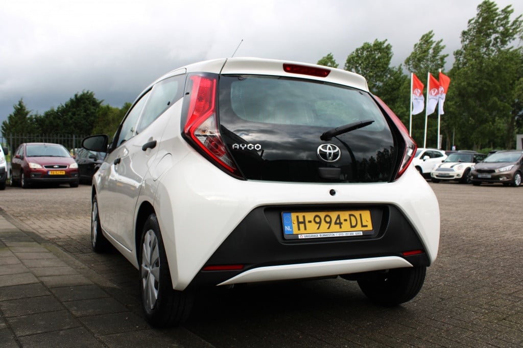 Toyota Aygo 1.0 vvt-i x-fun