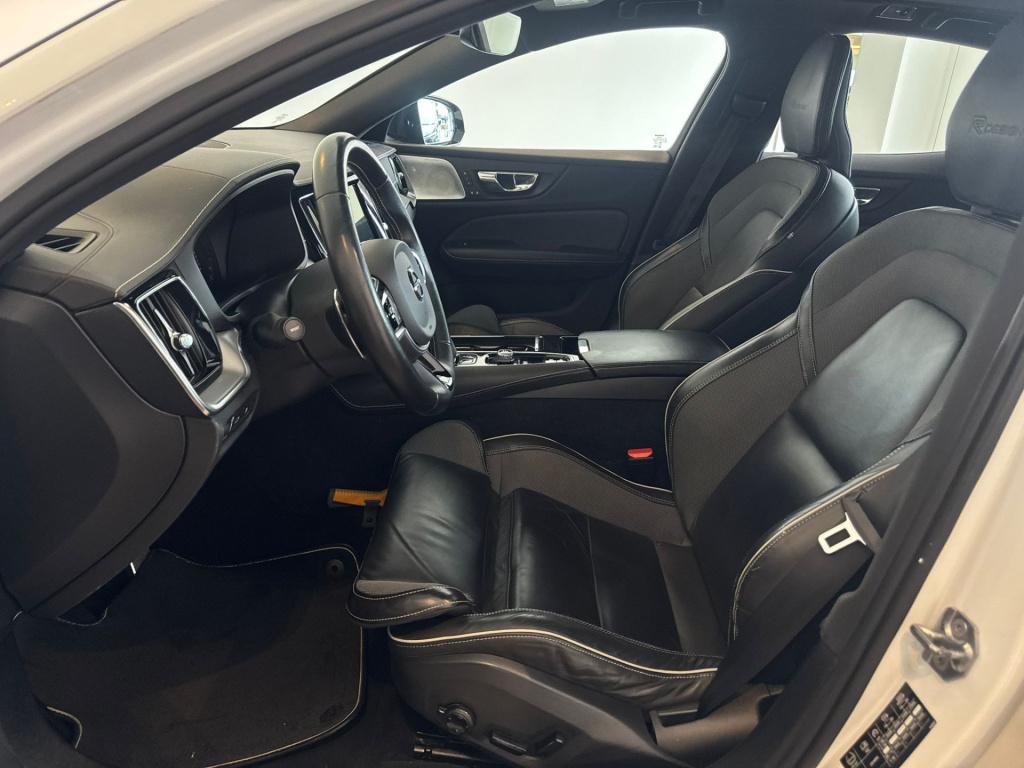 Volvo S60 2.0 t8 awd twin engine r-design