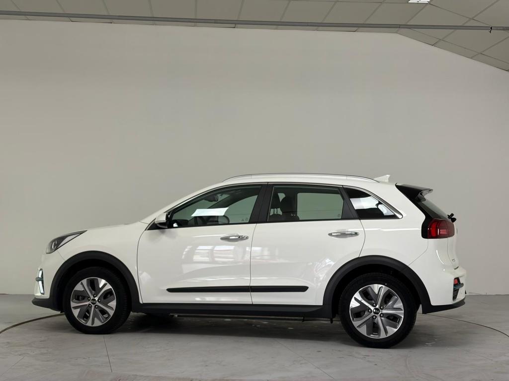 Kia E-niro dynamicline 64 kwh | soh 96% |