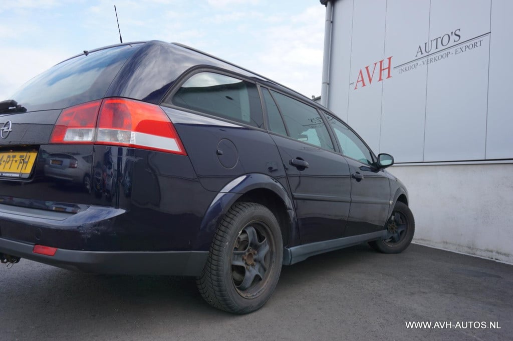 Opel Vectra wagon 1.8-16v comfort