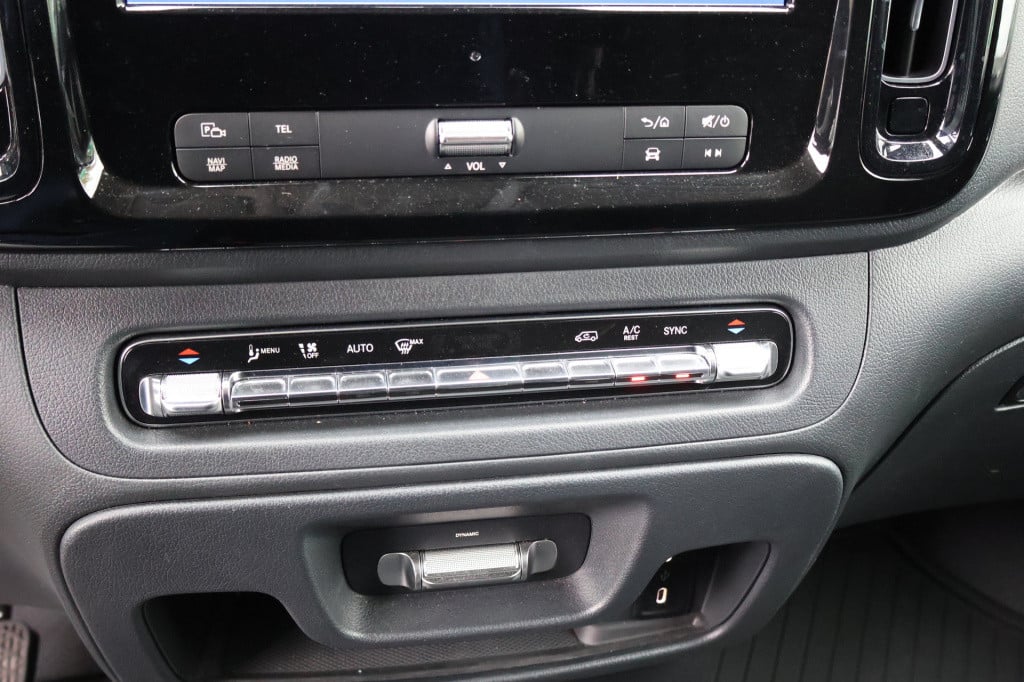 Mercedes-Benz Vito 114 cdi l2 select l mbux l trekhaak l camera l camera l 