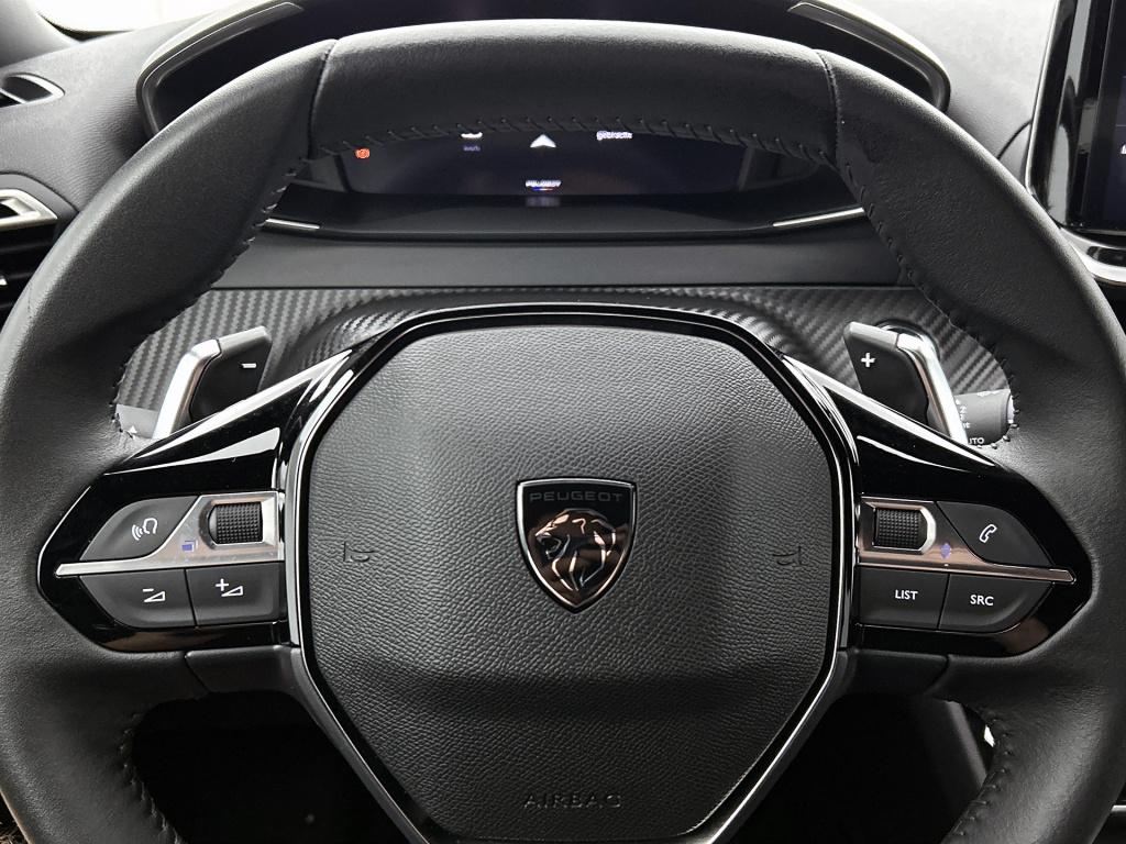 Peugeot 2008 1.2 hybrid 136 allure | rijklaar | 3d cockpit | keyless entry 