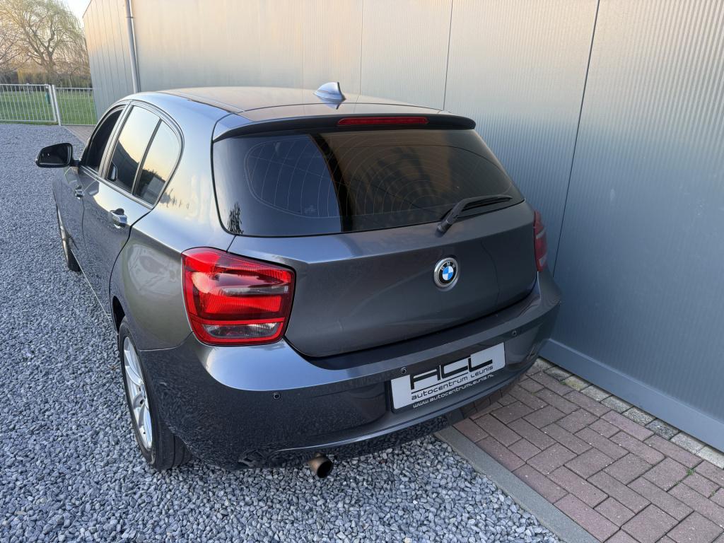 BMW 1 Serie 114i business executive 5-drs