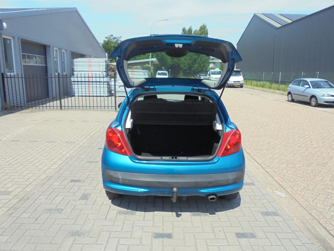 207 Vti Look 1.4 leuke ZO MEENEEM auto Apk bij aflevering €1350