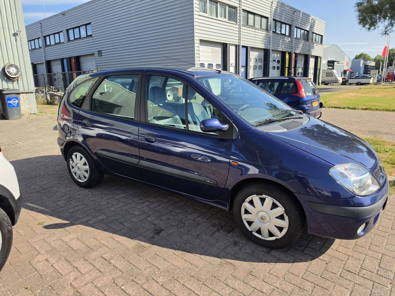 🚗 Renault Mégane Scénic 1.6 16V Benzine 🚗