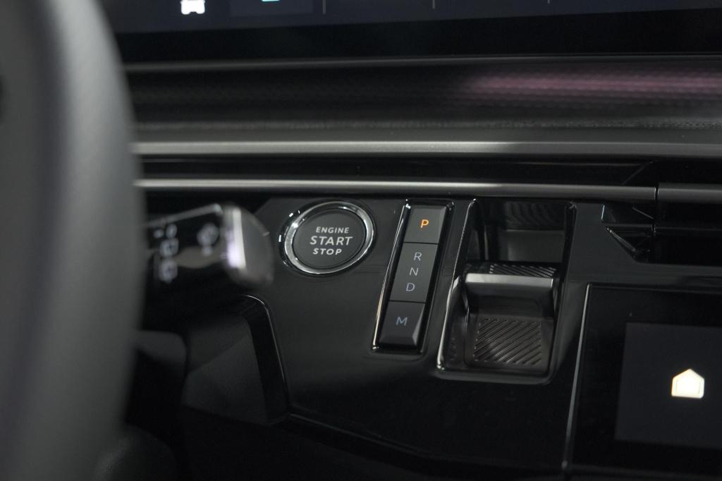 Peugeot 5008 hybrid 145 e-dcs6 gt | panoramadak | camera | elektrische acht