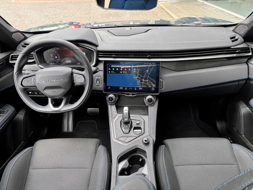 Lynk & Co 01 1.5td 261pk phev 7dcth| schuifdak|navi|my '23|1e eigenaar| rij