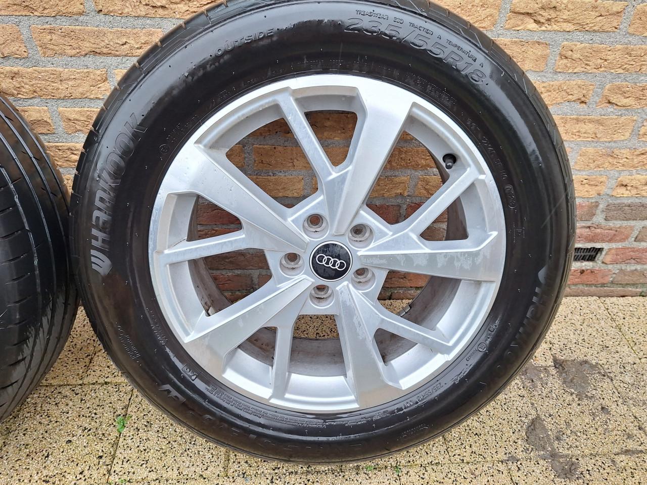 Te koop Audi Q3 velgen + banden