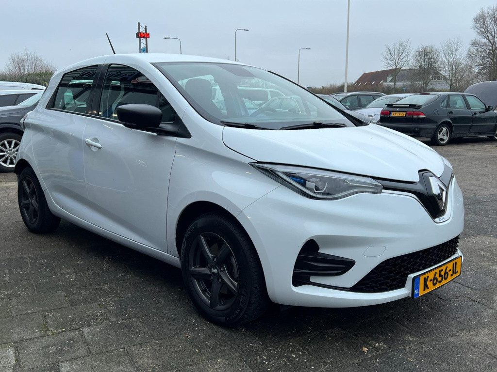 Renault Zoe r110 life carshare 52 kwh, afneembare trekhaak enz..