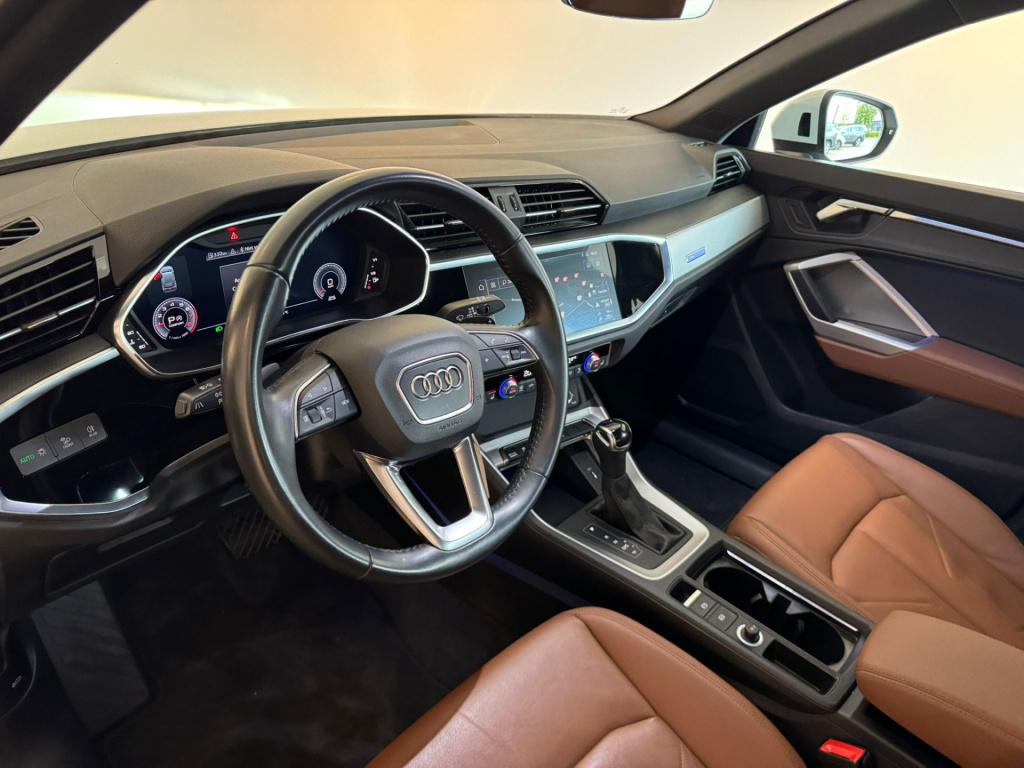 Audi Q3 35 tfsi advanced
