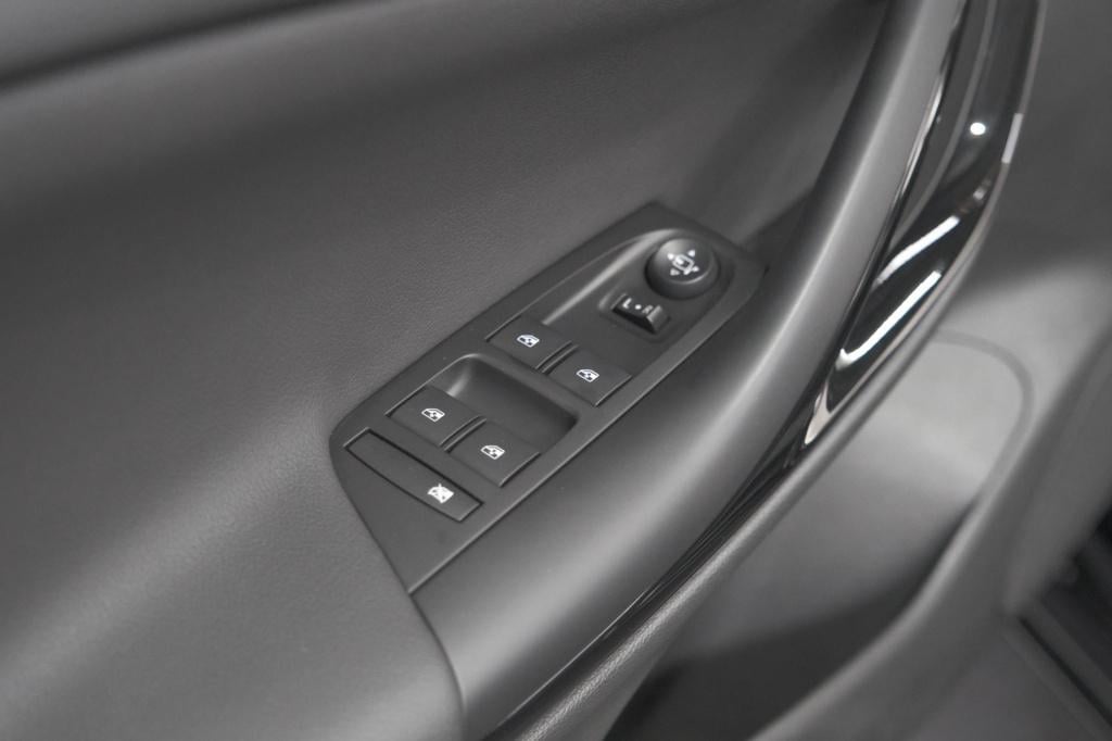 Opel Astra 130 business elegance | schuif-/kanteldak | camera | stoelventil