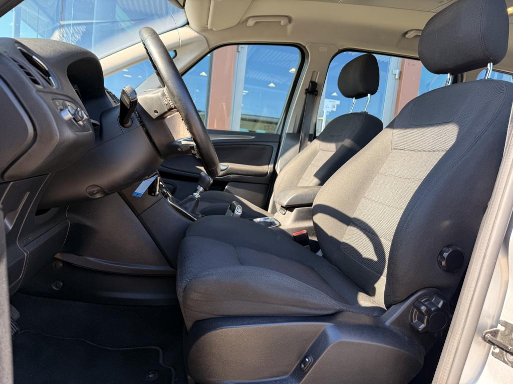 Ford Galaxy 1.6 scti titanium 7 persoons | bluetooth | parkeersensoren v+a 