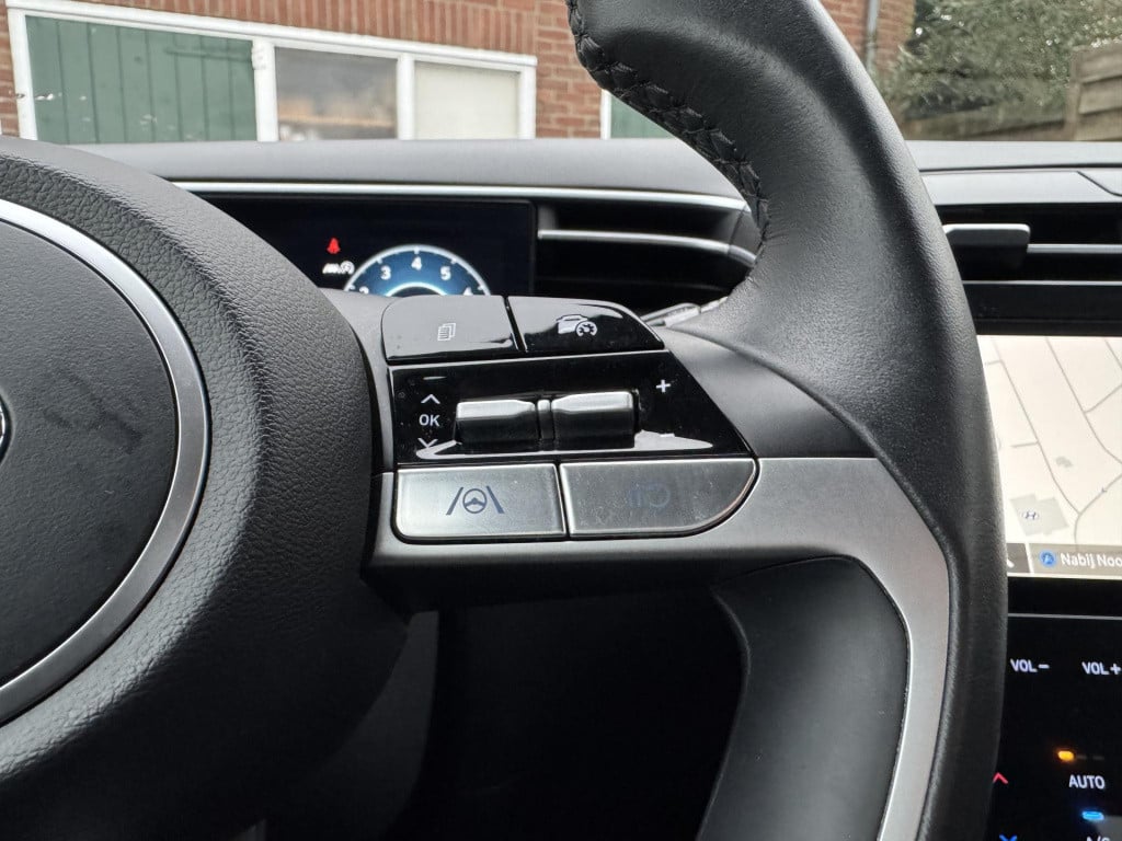 Hyundai Tucson 1.6 t-gdi mhev comfort smart | navigatie | camera | stuur- +