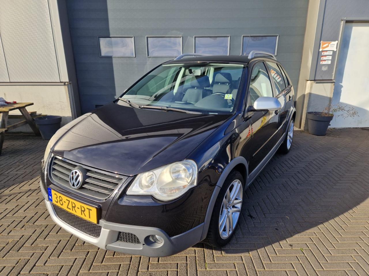 TE KOOP VOLKSWAGEN CROSS POLO 1.4 16V MET KLIMAAT CONTROL
