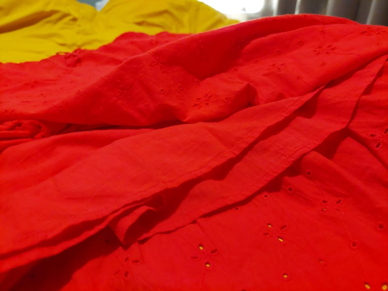 Rode maxi rok broderie, miljuschka 54-56 zgan