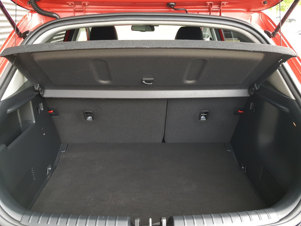 Kia Stonic mhev dynamicplusline 100 pk