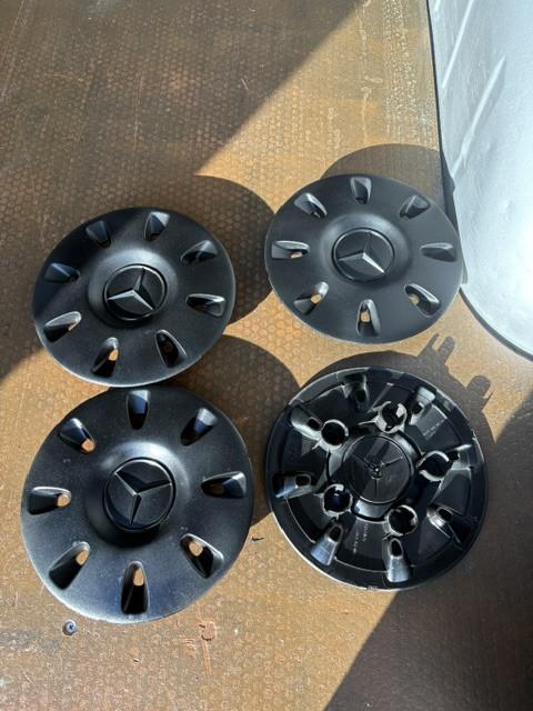 4 Wieldoppen Vito Mercedes