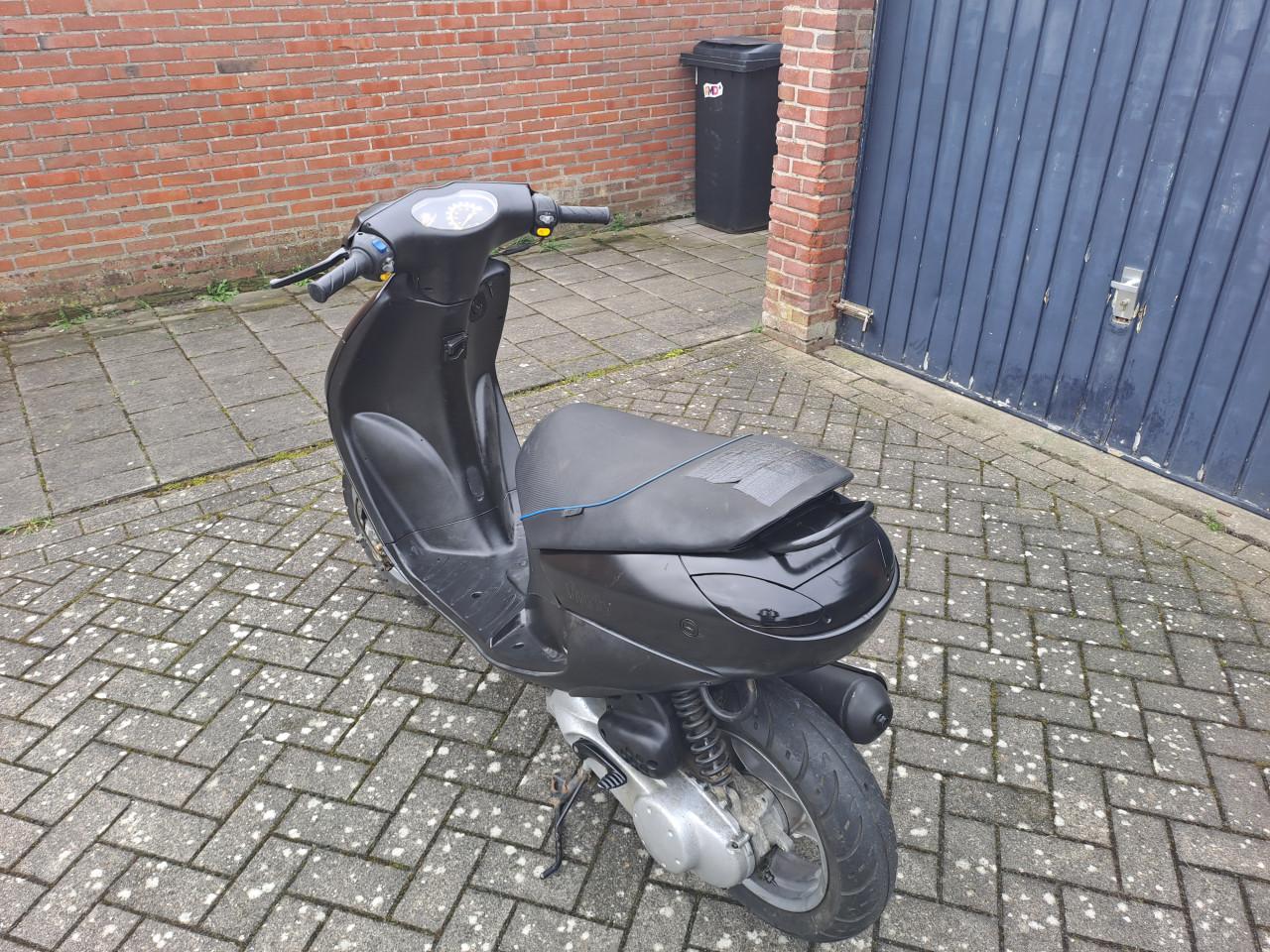 Te koop peugeot vivacity prijs 150 euro