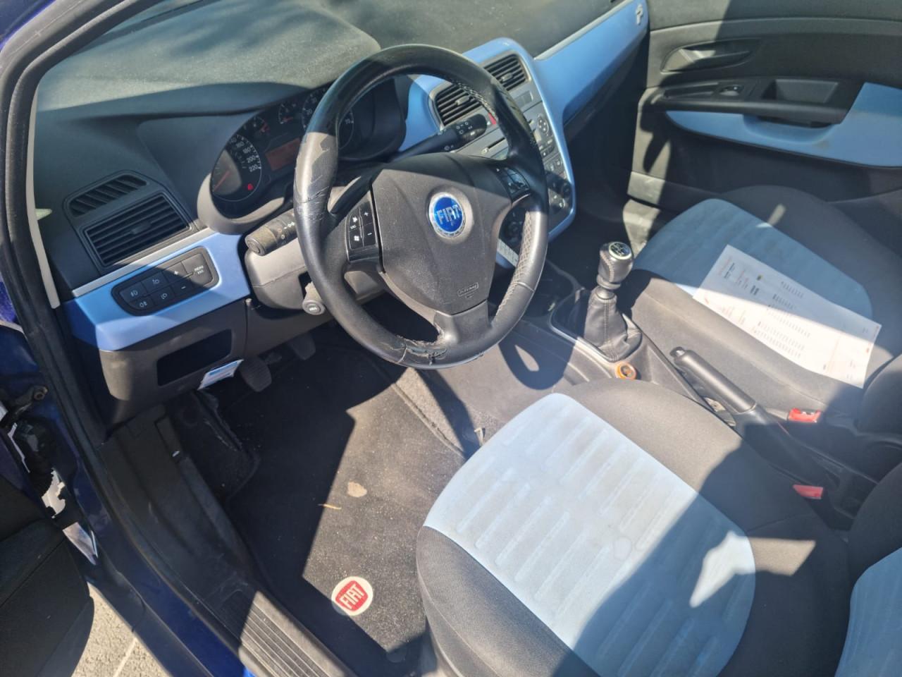 Fiat punto 1.4i bj 2006 5 deurs zeer mooi