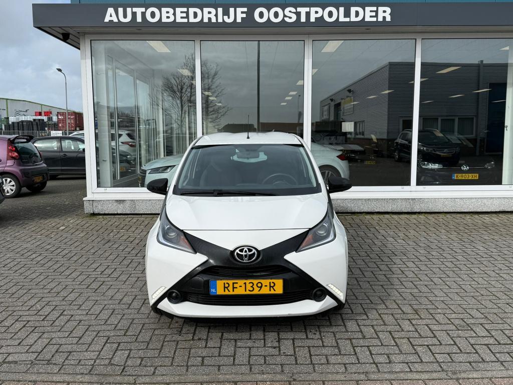 Toyota Aygo 1.0 vvt-i x-fun