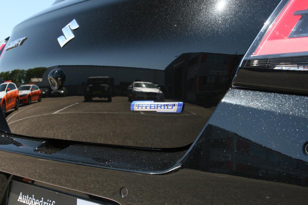 Suzuki Swift 1.2 style smart hybrid / automaat