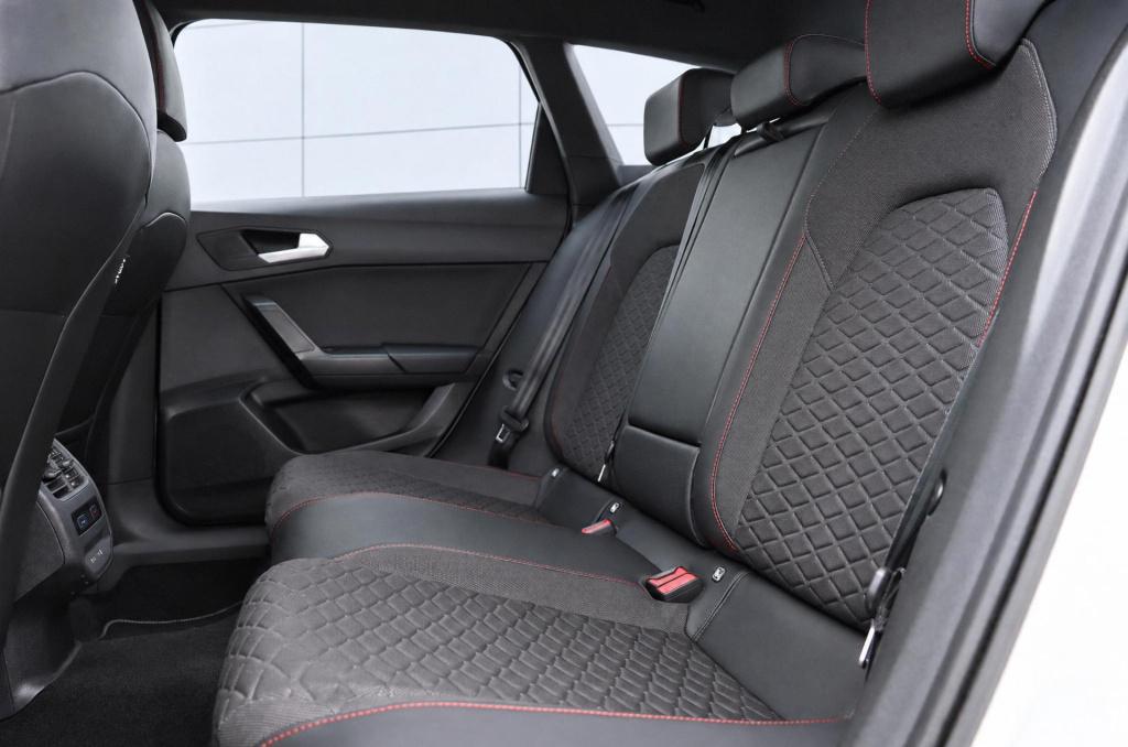 Seat Leon sportstourer 1.5 etsi fr 150pk dsg7