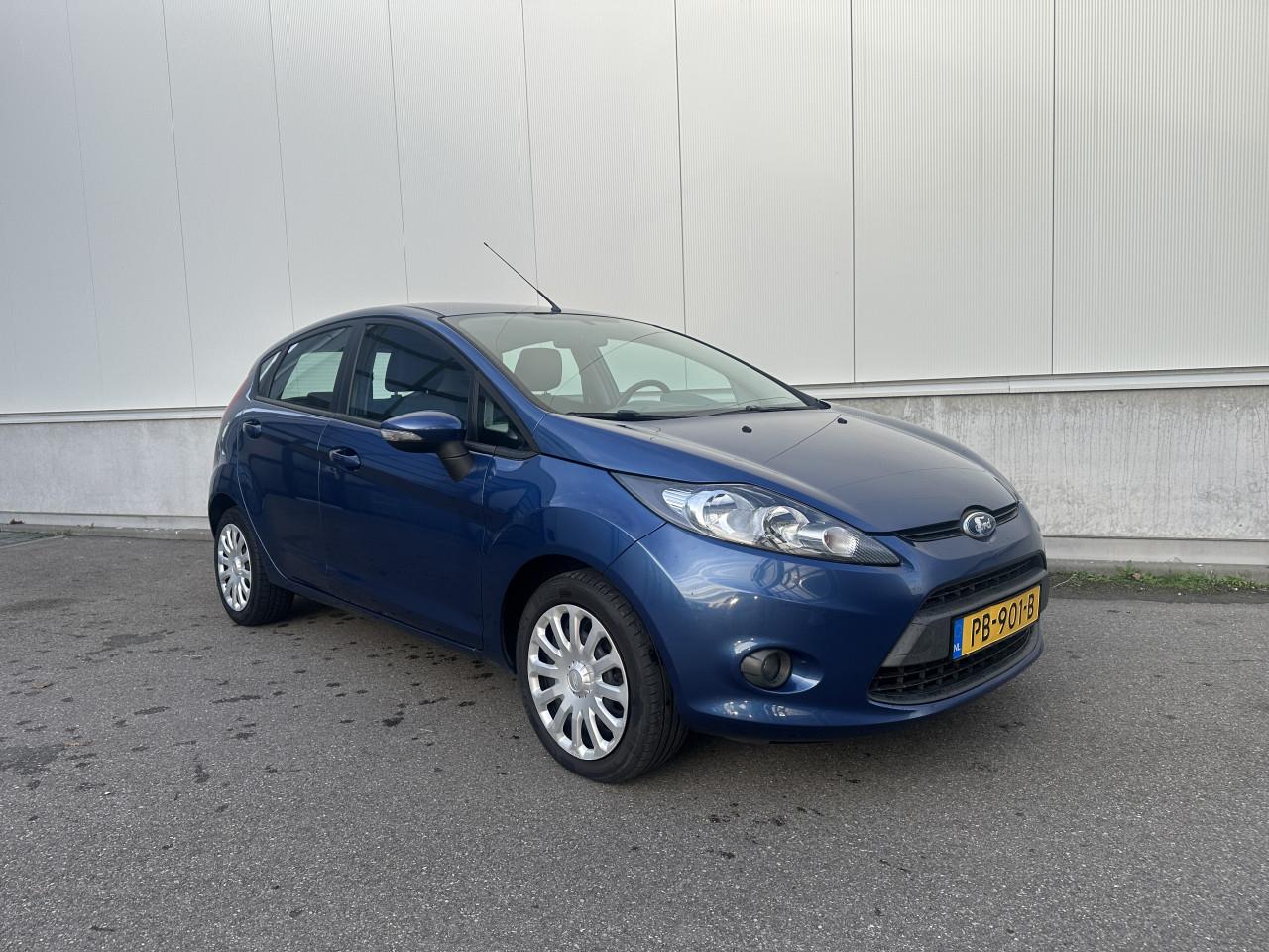 Ford Fiesta, 1.4 Trend - AUTOMAAT / Airco / d-riem gedaan in 11-2025