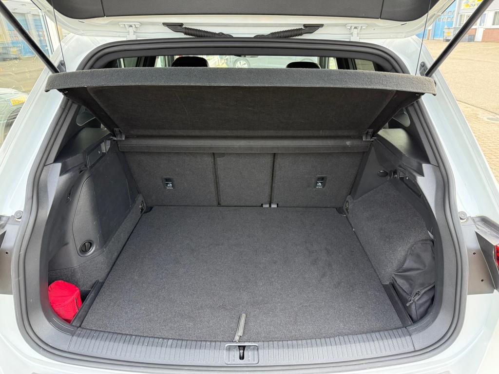 Volkswagen Tiguan 1.4 tsi ehybrid r-line business+