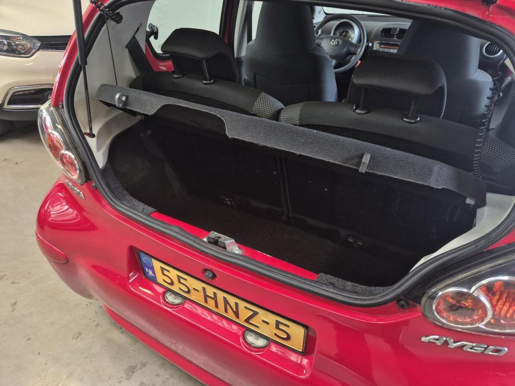 Toyota Aygo 1.0 / 5-deurs / airco / origineel nl