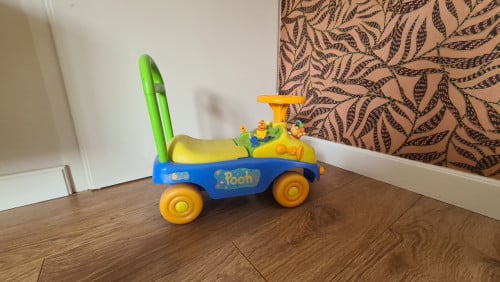 Winnie the Pooh loopauto