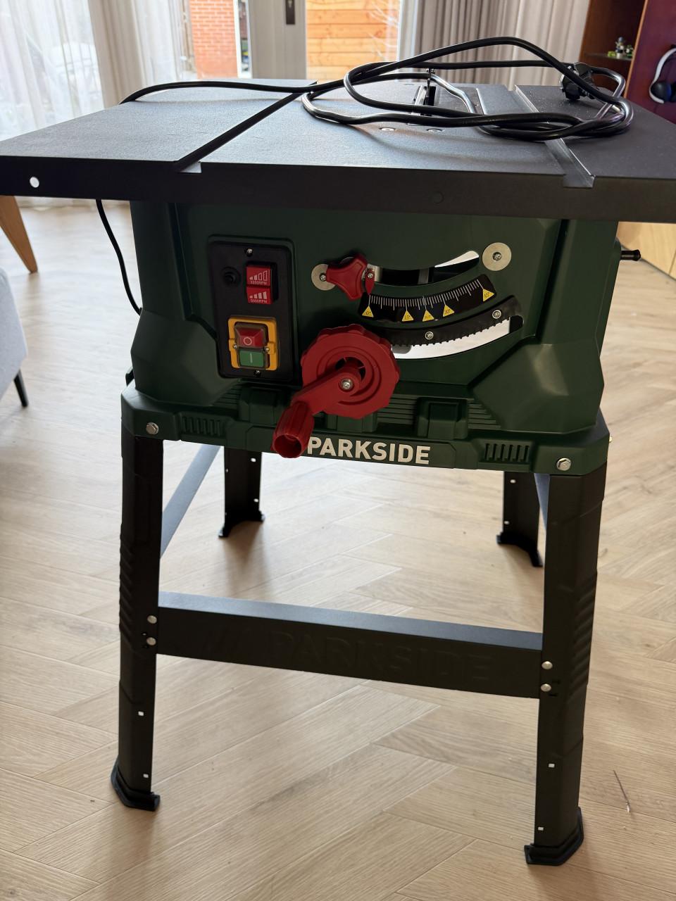 Parkside tafelzaag. Ongebruikt!