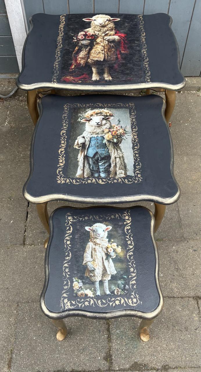 Set unieke bijzettafeltjes