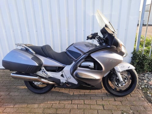 Honda Pan European ST1300 abs uit 2003