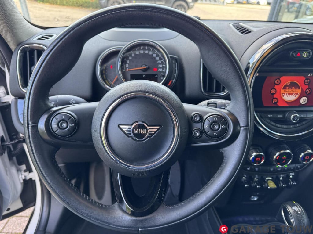 Mini Countryman 1.5 cooper s e all4 chili *pano, head-up*