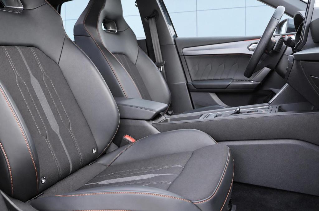 Cupra Leon Sportstourer 1.4 e-hybrid business 204pk dsg6