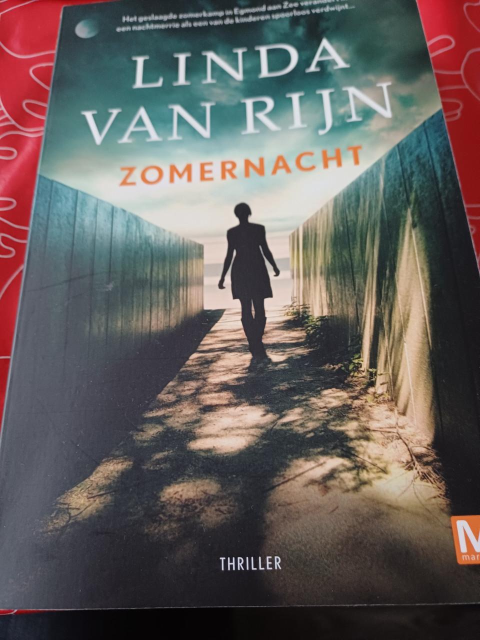 Te Koop; Zomernacht van Linda van Rijn