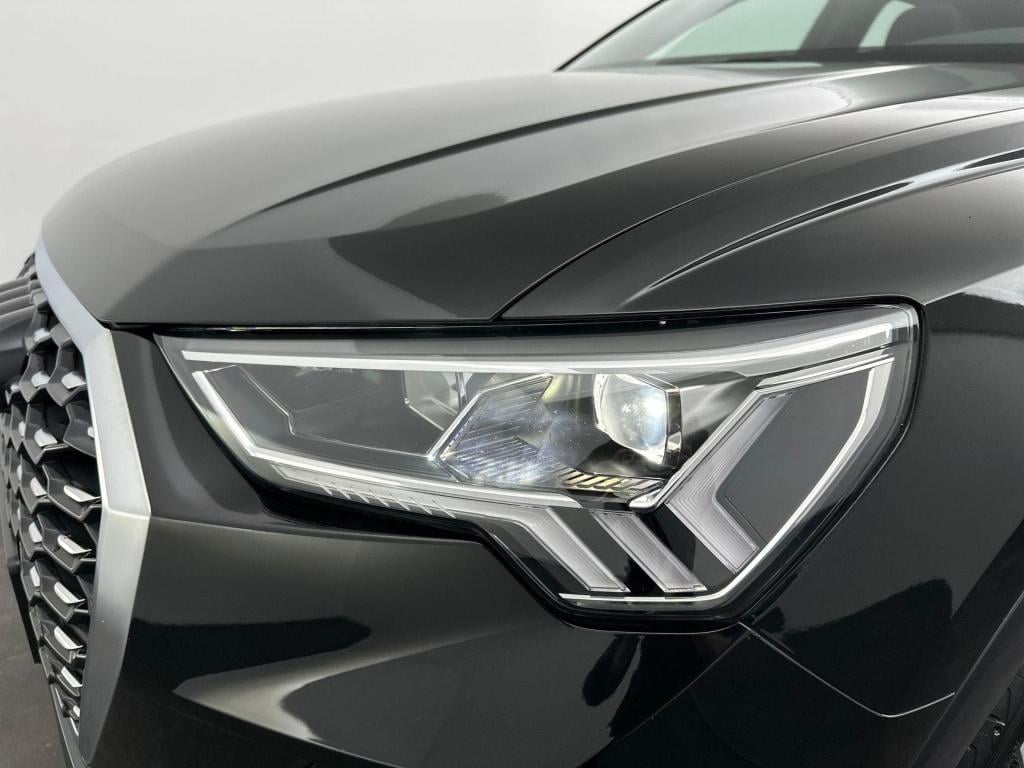 Audi Q3 sportback 45 tfsi e s-line pano camera acc lane