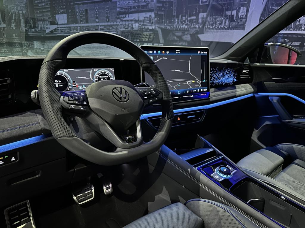 Volkswagen Tiguan 1.5 ehybrid r-line edition *leder*memory*blackstyle*trekh